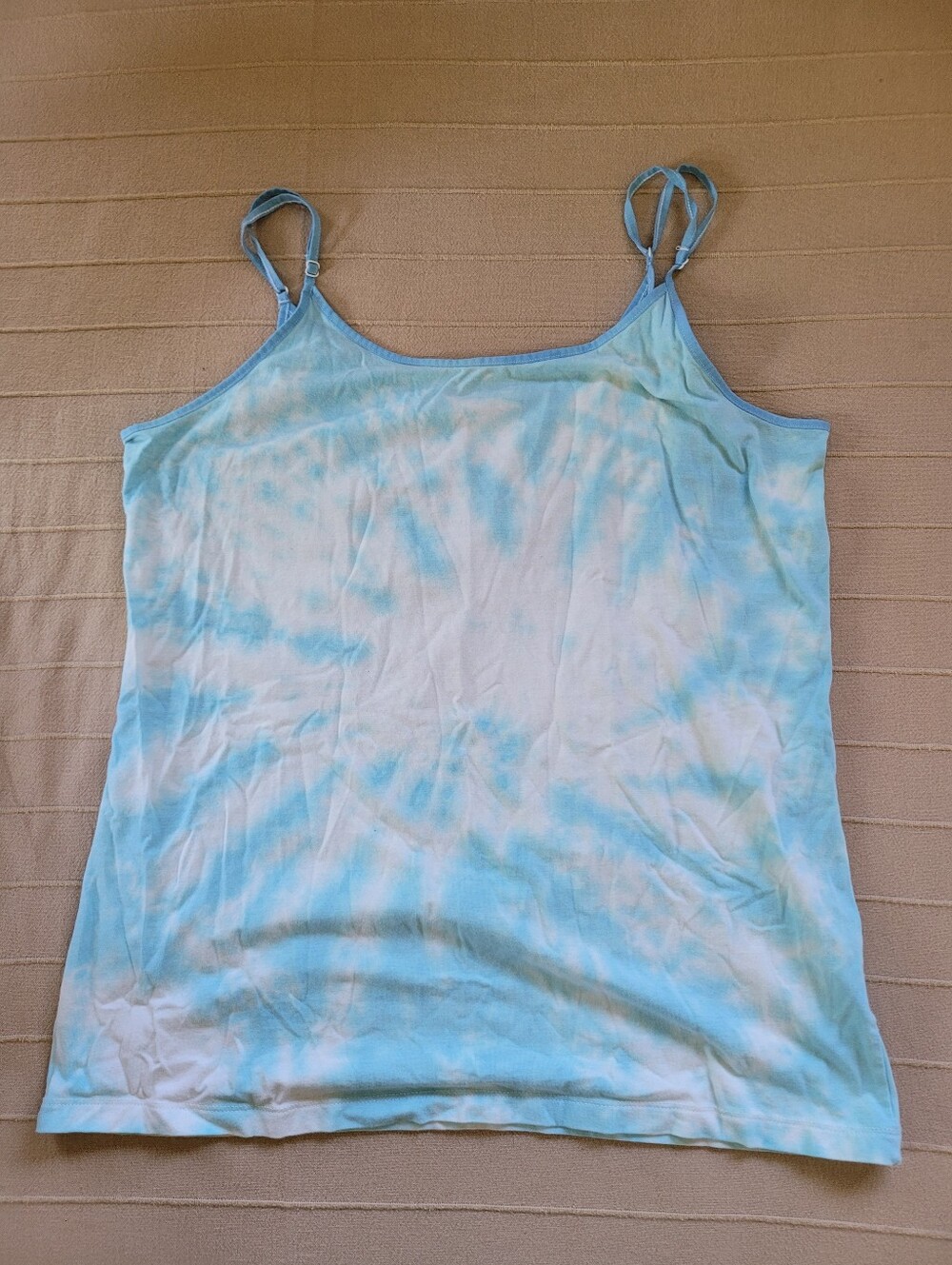 Time and Tru Light Blue Tie-Dye Spaghetti Strap Camisole
